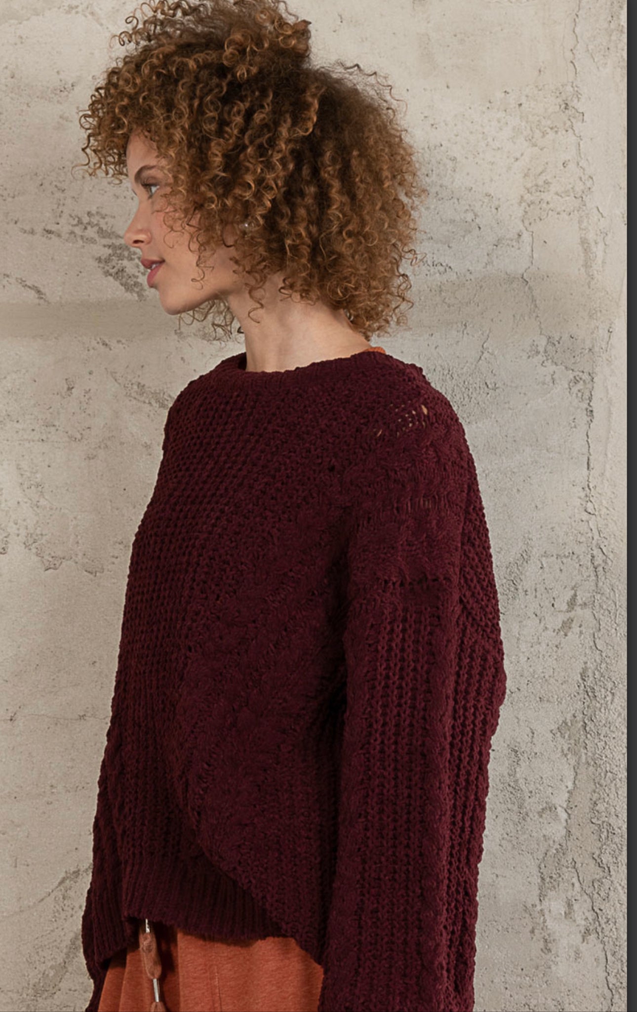 Chenille Pullover Sweater with Cable Knit Weaving (Color Oxblood)